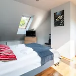 Wonder - Lesny Dom Z Balkonami, Niedaleko Centrum, W Cichej Okolicy Apartamento *