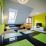 Wonder - Lesny Dom Z Balkonami, Niedaleko Centrum, W Cichej Okolicy Apartamento *