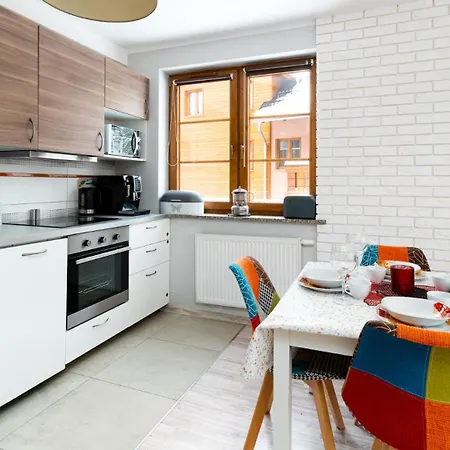 Appartamento Wonder - Lesny Dom Z Balkonami, Niedaleko Centrum, W Cichej Okolicy