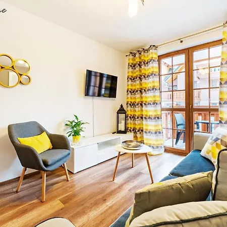 Appartamento Wonder - Lesny Dom Z Balkonami, Niedaleko Centrum, W Cichej Okolicy
