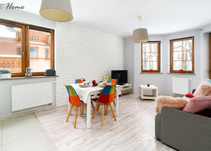 Apartment Wonder - Lesny Dom Z Balkonami, Niedaleko Centrum, W Cichej Okolicy