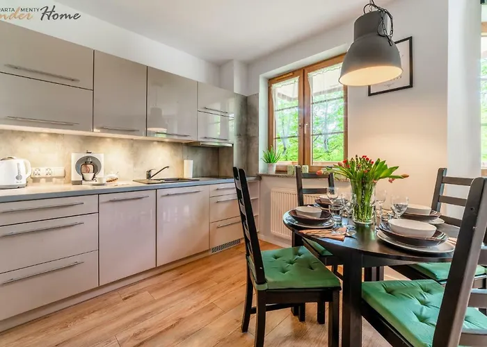 Wonder - Lesny Dom Z Balkonami, Niedaleko Centrum, W Cichej Okolicy Apartment